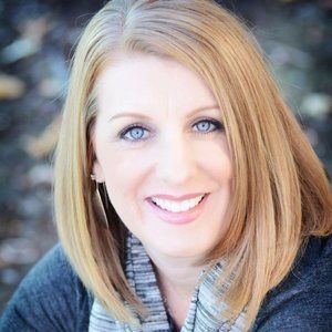 Meet your Posher, Kelli